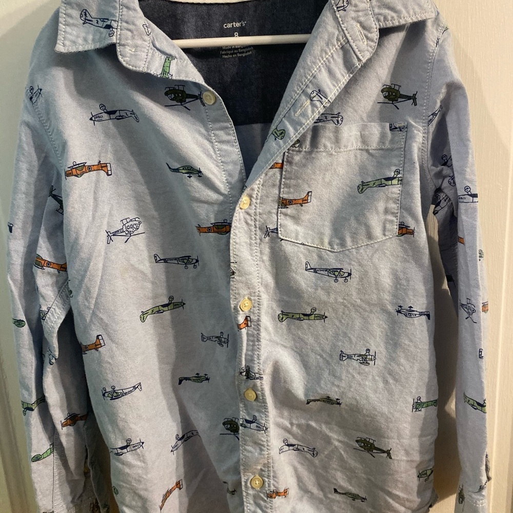 Carter’s button up boys shirt size 8